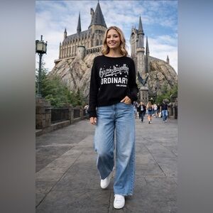 Harry Potter “Exceptionally Ordinary” Luna Lovegood Black Sweater Size Large